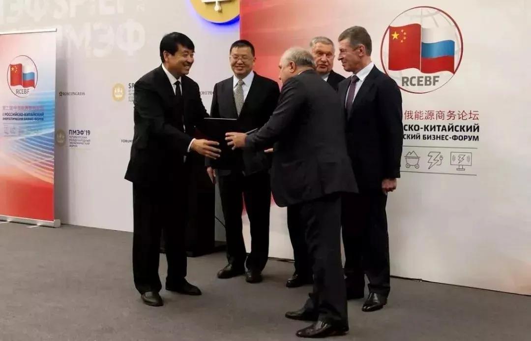 2024新澳正版免费资料的特点2046新澳正版免费资料，解锁学习与娱乐的新纪元