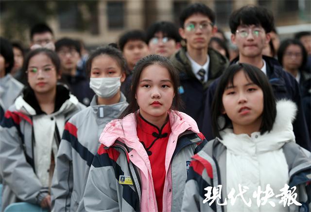 新澳门视频免费观看网址在线看完整中文版